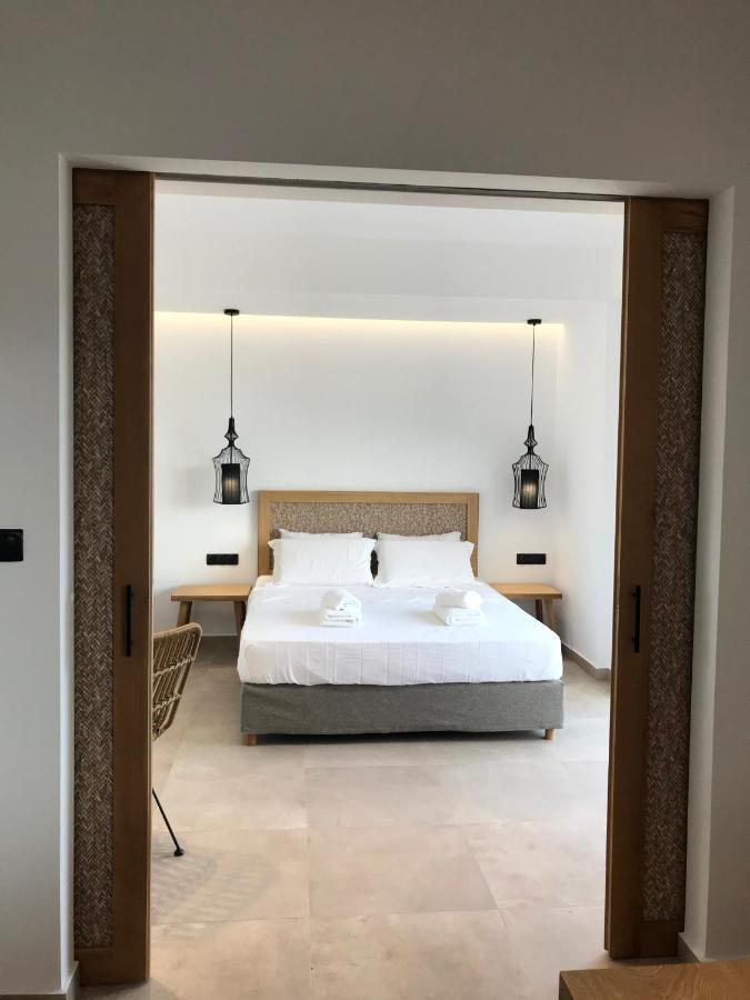 Blue Sea Suites Tsoútsouros Zewnętrze zdjęcie
