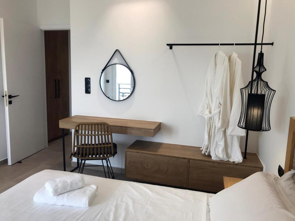 Blue Sea Suites Tsoútsouros Zewnętrze zdjęcie