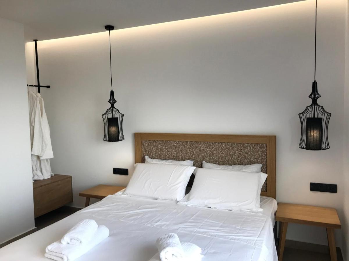 Blue Sea Suites Tsoútsouros Zewnętrze zdjęcie